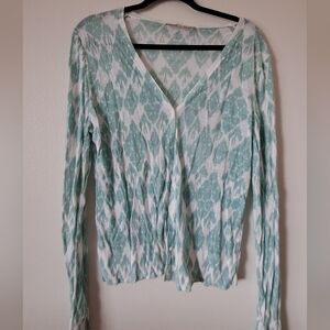 Cardigan / Button-down Blouse